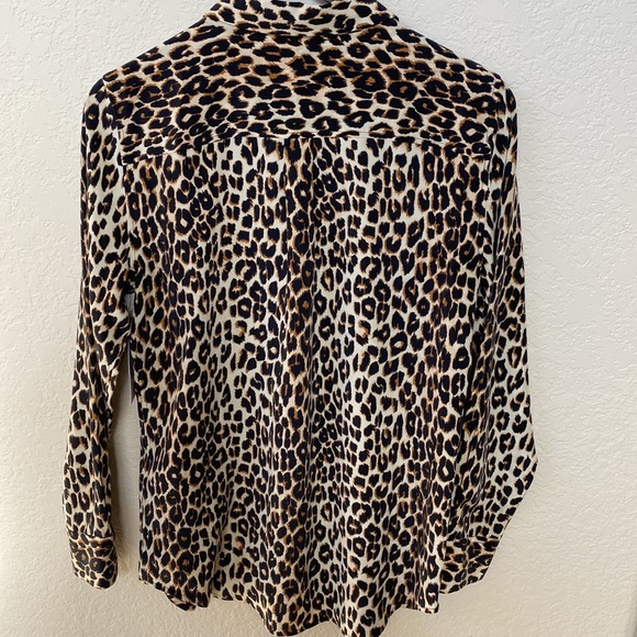 Equipment Slim Signature Leopard Silk Shirt Small - Picture 5 of 6